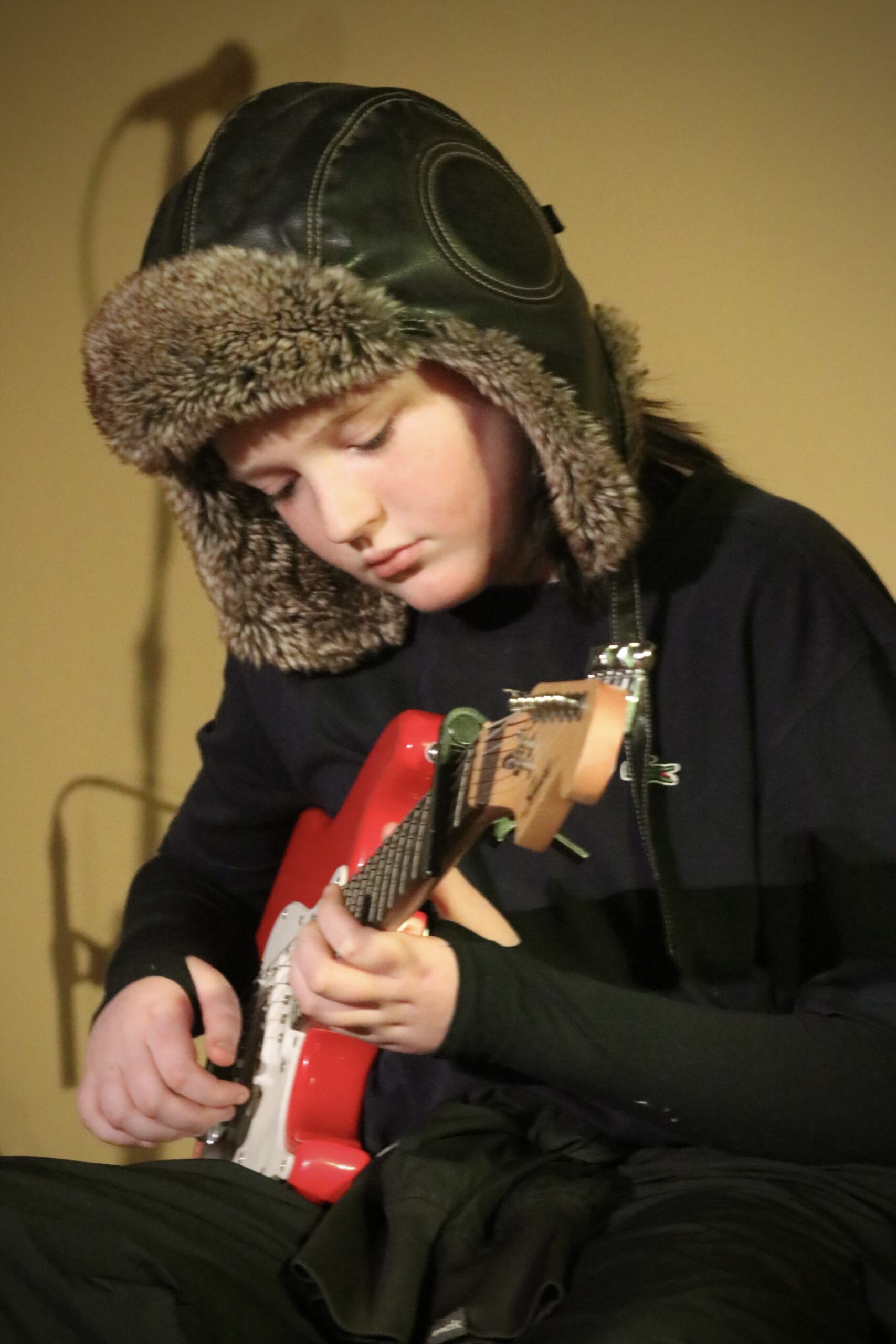 Coinneach Mackenzie on guitar at BayFest
