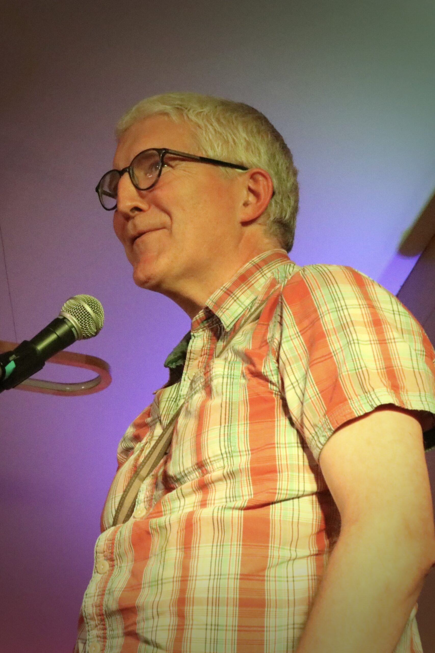 David Goldring as MC at BayFest